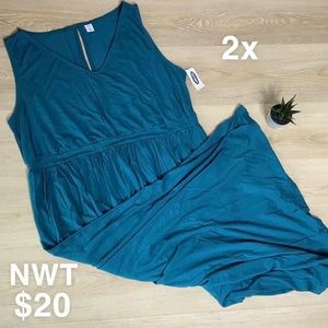 Women’s Plus Dress